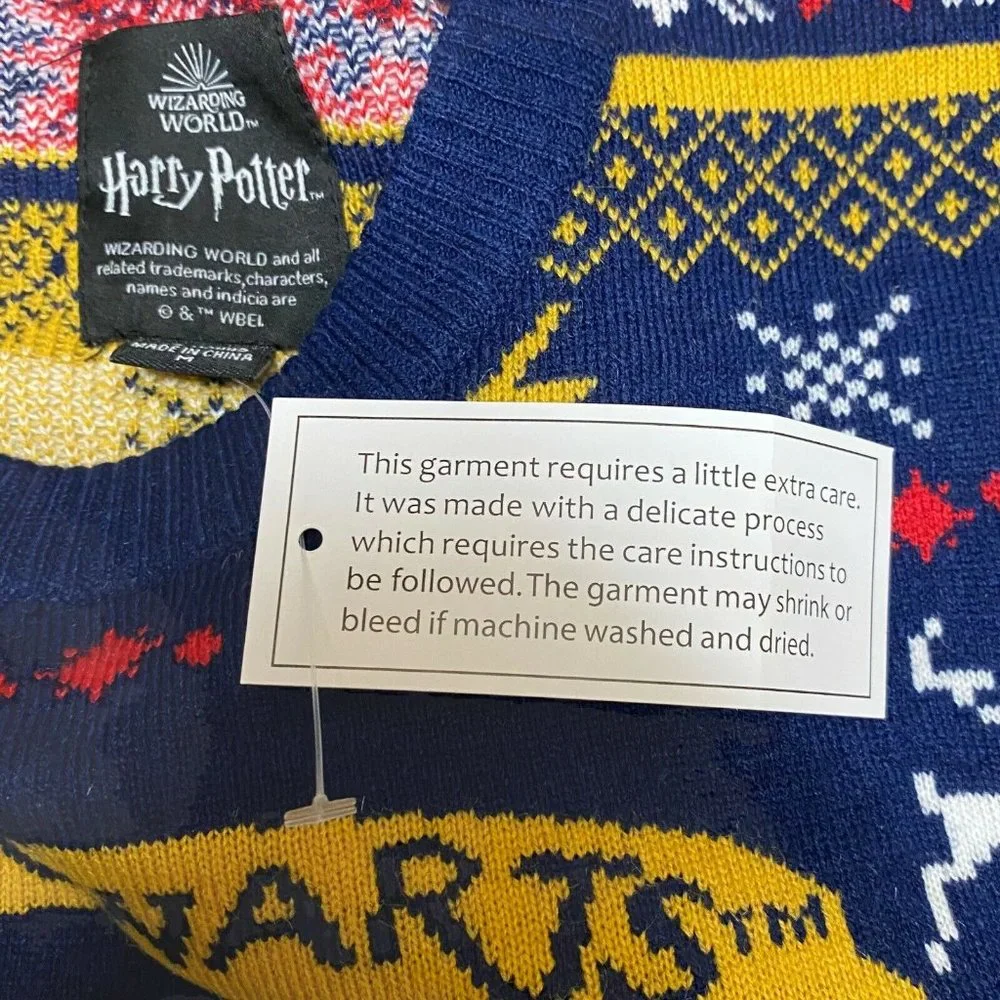 Harry Potter Men's M Hogwarts Happy Christmas Ugly Holiday Sweater Wizard World - Picture 7 of 12